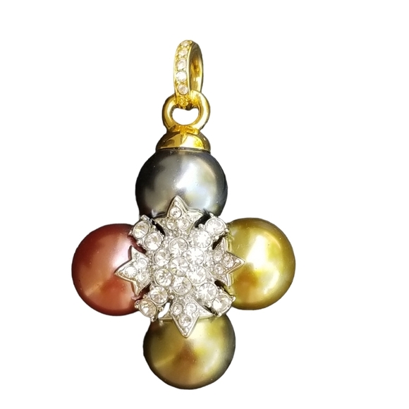 JOAN RIVERS MULTI COLORED PEARL & CRYSTAL PENDANT - Picture 1 of 4